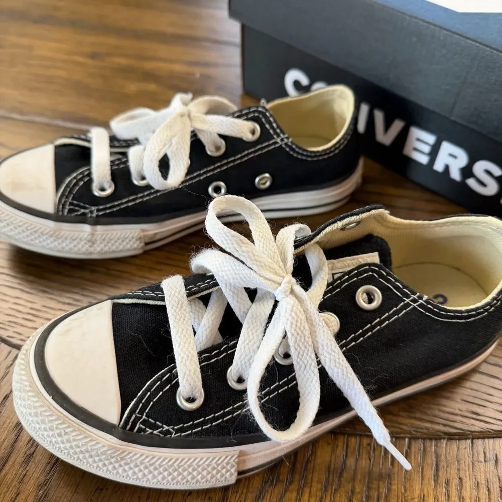 Converse Low Top Black